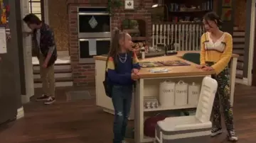 Converse Run Star Hike Hi Sneak­ers worn by Ivy (Emmy Liu-wang) as seen in Raven's Home (S06E14)
