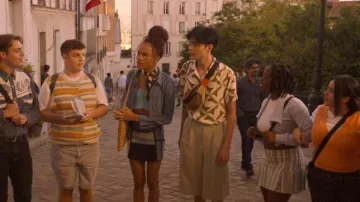 River Island Geo Print Re­vere Shirt in Ecru worn by Tao Xu (William Gao) as seen in Heartstopper (S02E04)