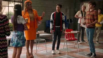 Jessica Simpson Skilla Pompe à plateforme portée par Kourtney (Dara Reneé) vue dans High School Musical: The Musical: The Series (S04E03)