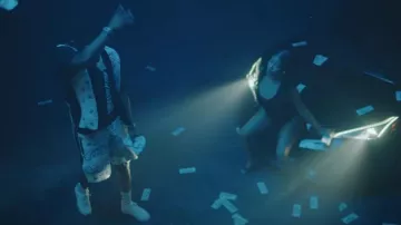 Rhude White & Black Bandana Knit Shirt usada por Rob49 en Mama Official Music Video con Skilla Baby & Tay B