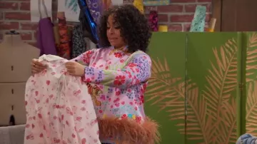 Dauphinette Sophia Turtleneck in Tiger Blooms worn by Raven Baxter (Raven-Symoné) as seen in Raven's Home (S06E13)