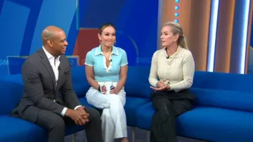 Jacquemus Bando Cardigan worn by Jennifer Ashton as seen in Good Morning America on August 11, 2023
