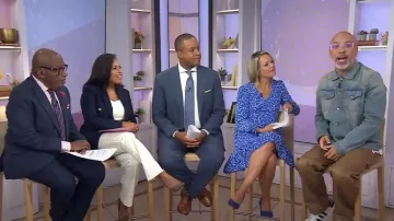 Eliza J Floral Surplice Neck Long Sleeve Fit & Flare Dress porté par Dylan Dreyer comme vu dans Aujourd’hui le 16 août 2023