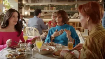 A.w.a.k.e. Mode Shirt with Front, Back and Sleeve Slits worn by Lisa Todd Wexley (Nicole Ari Parker) as seen in And Just Like That… (S02E10)