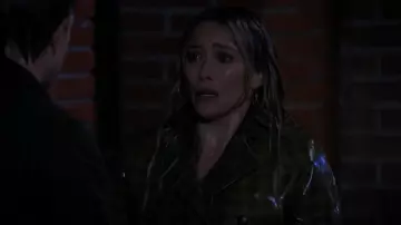 Nasty Gal Plaid Vinyl Dou­ble Breast­ed Mac worn by Sophie (Hilary Duff) as seen in How I Met Your Father (S02E20)