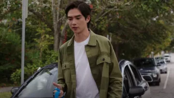 Frame Tonal Patchwork Cotton Button-Up Shirt In Green usado por Steven (Sean Kaufman) como se ve en The Summer I Turned Pretty (S02E08)