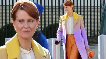 Oscar de la Renta Ombre Gabardina usada por Miranda Hobbes (Cynthia Nixon) en And Just Like That... (Temporada 2 Episodio 10)
