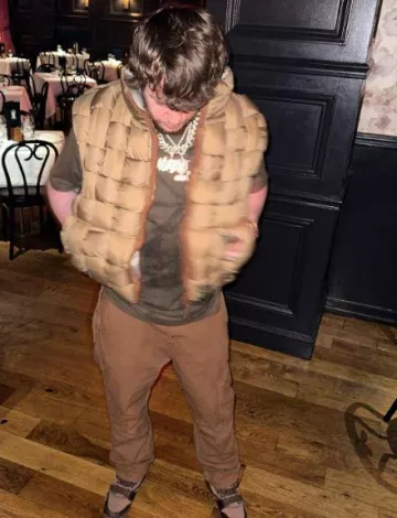 Nike Air Trainer 1 SP x Travis Scott Brown baskets portées par Murda Beatz sur son compte Instagram @murdabeatz