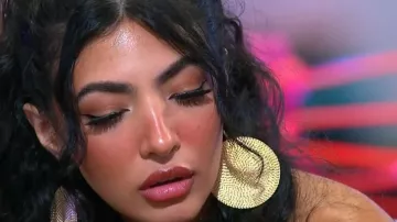 Shein 1pair Fashion Big Circle & Textured Metallic Aretes usados por Johnnie Garcia como se ve en Love Island (S05E28)