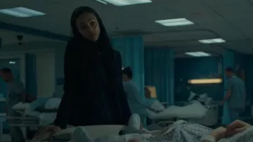 Blazer Rag & Bone Slade porté par Joe (Zoe Saldana) comme on le voit dans Special Ops: Lioness (S01E05)