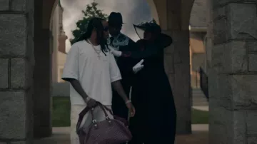 Goyard Burgundy Croisiere Bolso usado por Quavo en Disciples (Official Music Video)