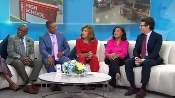 Black Halo Classic 3/4 Sleeve Jackie O Jumpsuit worn by Hoda Kotb as seen in Today on August 23, 2023