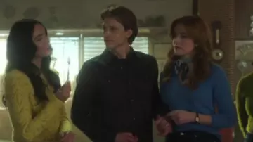 Isabel Marant Gali Pull porté par Bess Marvin (Maddison Jaizani) vu dans Nancy Drew (S04E13)