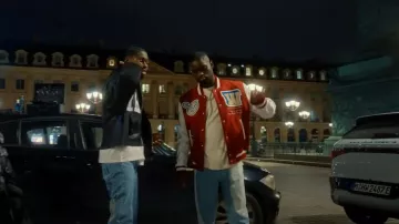 Off-White Blue Two Tone Western Jeans porté par Dave dans le clip de Meridian par Tiakola x Dave
