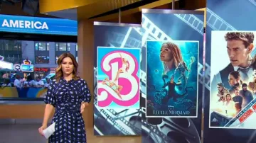 Robe cintrée Proenza Schouler Tie Dye portée par Rebecca Jarvis vue dans Good Morning America le 25 août 2023