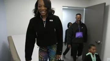 Run Division Women's Mid-Rise Running Leggings by Nike worn by Sanya Richards-Ross as seen in The Real Housewives of Atlanta (S15E15)