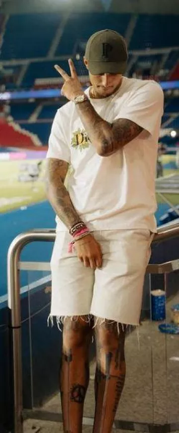 Patek Philippe Olive Green PP Hat porté par Kyle Kuzma sur son compte Instagram @kuz