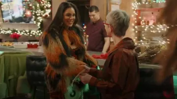 House of Harlow 1960 x REVOLVE Dee Manteau porté par Jessel Taank vu dans The Real Housewives of New York City (S14E07)