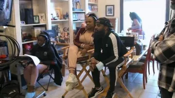 Puma Essentials Fleece Sweatpants portés par Todd Tucker comme on le voit dans The Real Housewives of Atlanta (S15E15)