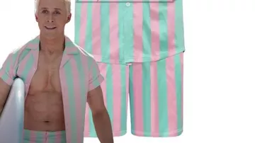 La camisa a rayas y el conjunto de pantalones cortos de playa usados por Ken (Ryan Gosling) en la película Barbie