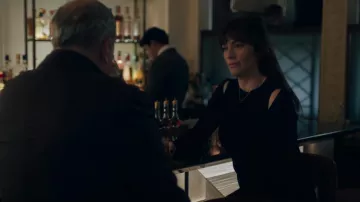 Proenza Schouler Button Sleeve Pull porté par Wendy Rhoades (Maggie Siff) vu dans Billions (S07E03)