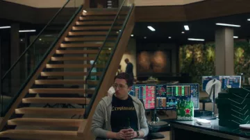 Mbshirts Cryp­ton­aire Es­sen­tial T-Shirt worn by Chuck Rhoades (Paul Giamatti) as seen in Billions (S07E03)