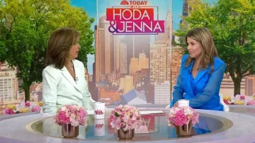L'Agence Tamara Sheer Blazer usado por Jenna Bush Hager como se ve en Today with Hoda & Jenna el 29 de agosto de 2023