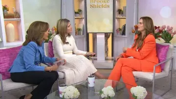Tory Burch Rib-Knit Midi-Skirt usada por Jenna Bush Hager como se ve en Today with Hoda & Jenna el 30 de agosto de 2023