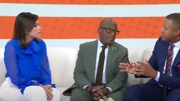 Alice + Olivia Lloyd Tie Neck Top in Sapphire worn by Chloe as seen in Today on  August 30, 2023