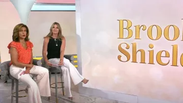 Veronica Beard Judy Flare Hem Pantalon porté par Jenna Bush Hager comme vu dans Aujourd’hui avec Hoda & Jenna le 30 août 2023