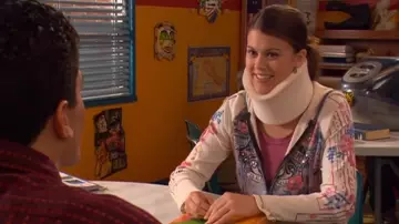Vanilla Sugar Cream and Pink Hoodie worn by Jennifer Ann 'Moze' Mosely (Lindsey Shaw) in Ned's Declassified School Survival Guide (S03E07)