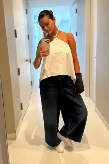 Agolde Valeria Jean worn by Selena Gomez on her Instagram Story on September 3, 2023