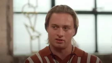 H&M Regular Fit Fine-Knit Cotton Polo usada por Andrew como se ve en Caught in the Act: Unfaithful (S02E06)