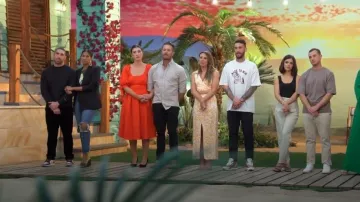 Kookaï Riley Jupe fendue portée par Kristy vue dans The Block (S19E17)