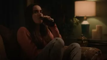 Chaser New Heather Grey and Black Tiny Hearts Sweatpants Medium worn by Callie Sadecki (Sarah Desjardins) as seen in Yellowjackets (S02E08)