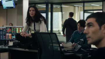 Alice + Olivia Pia Top worn by Rian (Eva Victor) as seen in Billions (S07E04)
