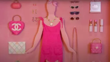 Chanel Small Pink Vanity Bag of Barbie (Margot Robbie) in Barbie