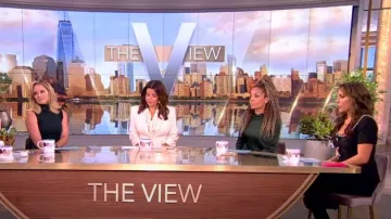 Self Portrait Bonded Crepe Top worn by Alyssa Farah as seen in The View on September 6, 2023