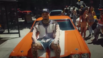 Pheit Navy Ha­lo Free Hat worn by Chris Brown in  Summer Too Hot (Official Music Video)