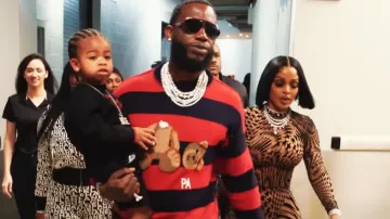 Lunettes de soleil Carrera Speedway portées par Gucci Mane à Woppenheimer [Clip officiel]