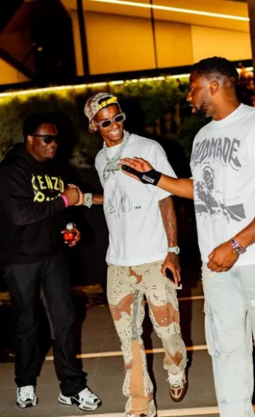 Gallery Dept. Beige Choco­late Chip Flared Pants worn by Marcus Rashford on his Instagram account @marcusrashford