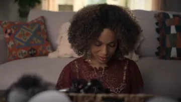 Sea Lola Lace Midi Dress worn by Paige Alexander (Kerry Washington) as seen in UnPrisoned (S01E06)
