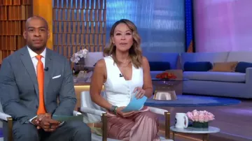 Alice + Olivia Hayes High-Waist Wide-Leg Cargo Pants worn by Eva Pilgrim as seen in Good Morning America on  September 12, 2023