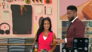 Robe Reiss Claire portée par Elizabeth Werner vue dans CBS Mornings le 12 septembre 2023