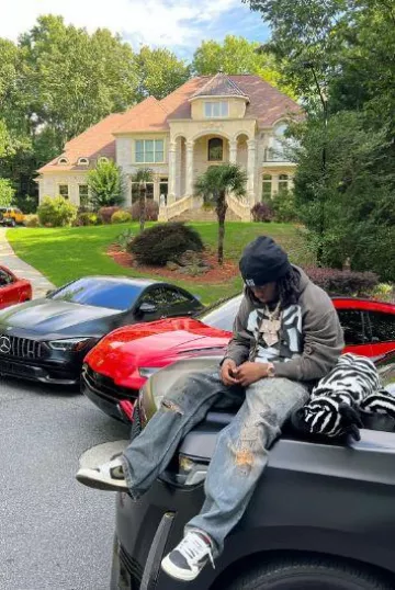 Givenchy Black 4G Logo Beanie worn by Kai Cenat on his Instagram account @kaicenat