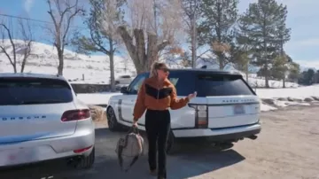 Gucci Canvas Duffle Bag usado por Whitney Rose como se ve en The Real Housewives of Salt Lake City (S04E02)
