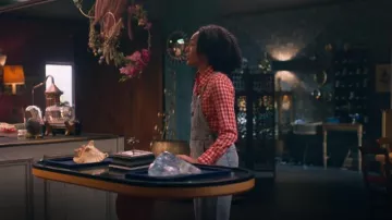 Levi's Vin­tage Den­im Over­alls worn by Cece Parker-Jones (Hailey Romain) as seen in Spellbound (S01E11)