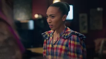 Laurence Bras Top porté par Cece Parker-Jones (Hailey Romain) vu dans Spellbound (S01E08)