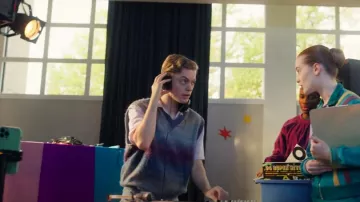 Zara Ombre Sweater Gilet porté par Finn Cassidy (Zac Gabriel Werb) comme vu dans Spellbound (S01E10)