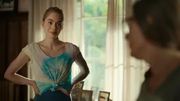 Chaser Neon Tie Dye Tee worn by Lizzie (Sarah Dugdale) as seen in Virgin River (S05E04)